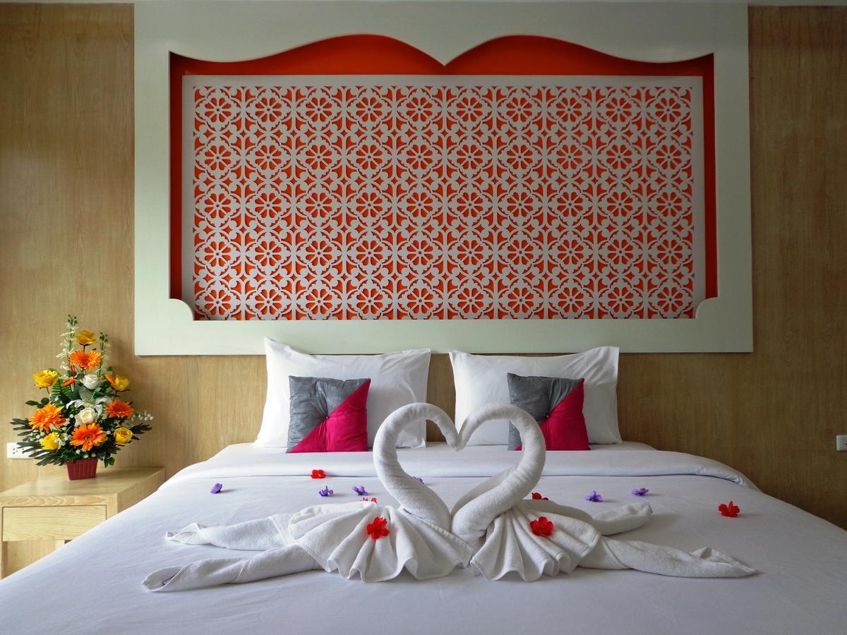 Red Sapphire Hotel Patong Zewnętrze zdjęcie